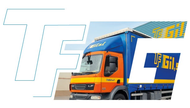 Un camión de transporte